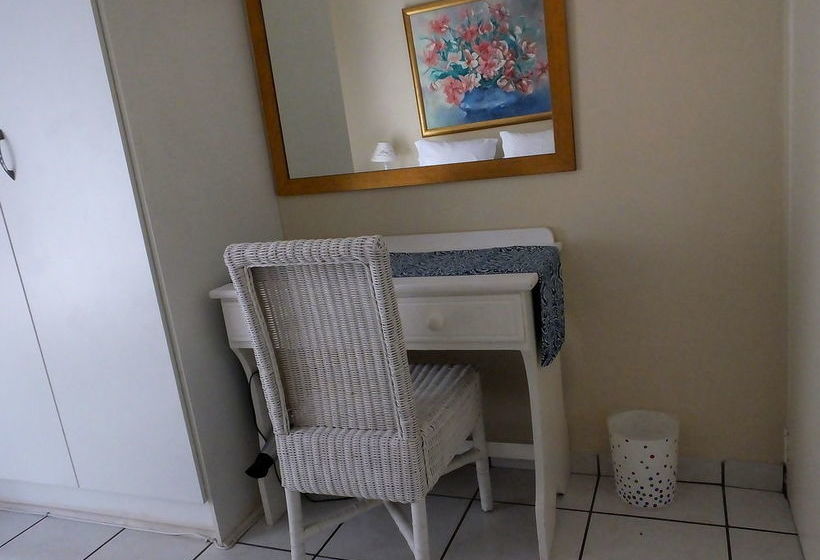 Sunshine Self Catering