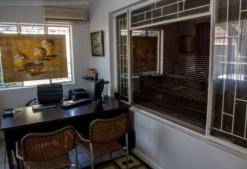 Sunshine Self Catering