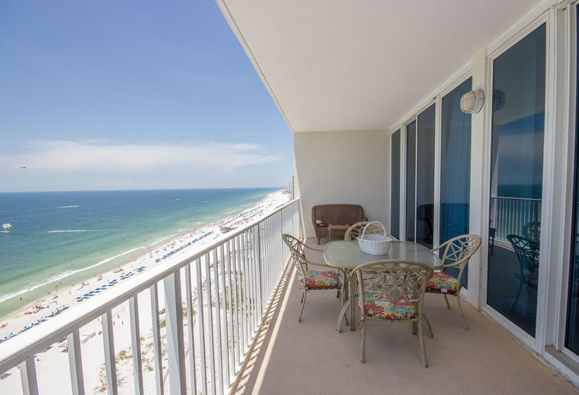 Lighthouse Condos By Hosteeva