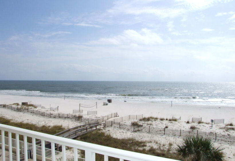 Lighthouse Condos By Hosteeva