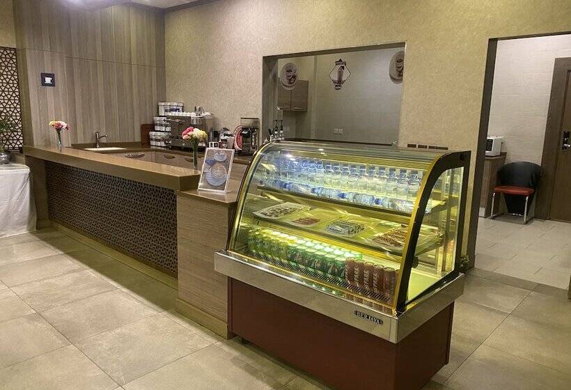 180 Degrees Hotel Almalqa