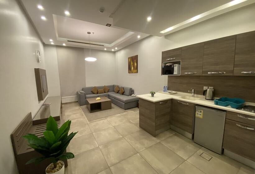 180 Degrees Hotel Almalqa