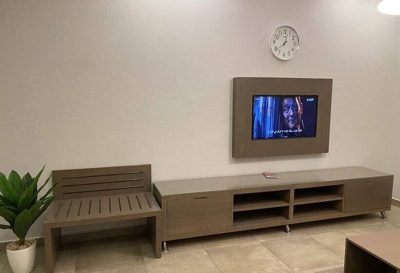 180 Degrees Hotel Almalqa