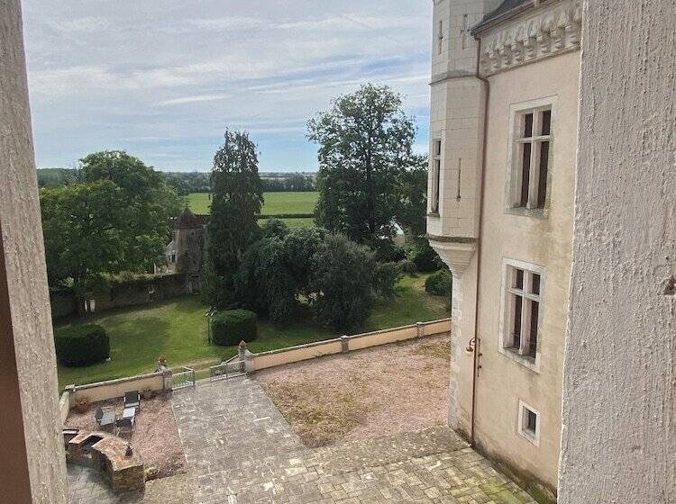 Bed and Breakfast Château Saint Chartier