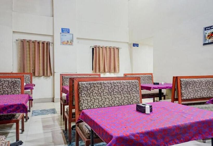 בית מלון כפרי Collection O Galaxy Stay