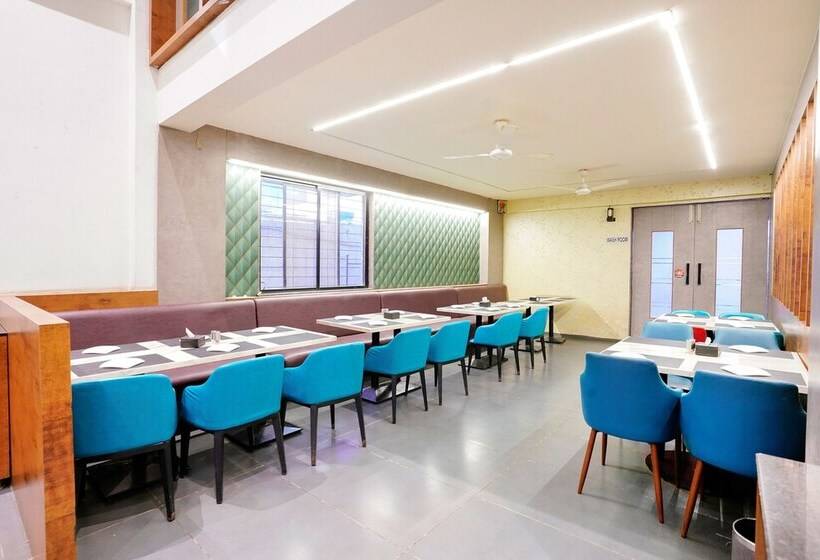 Fabhotel Prime Ajinkya Residency