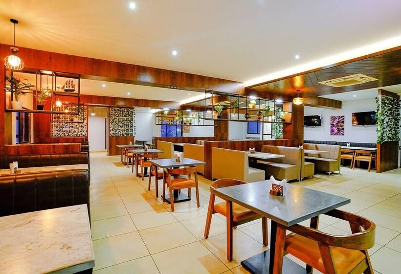 Fabhotel Prime Ajinkya Residency