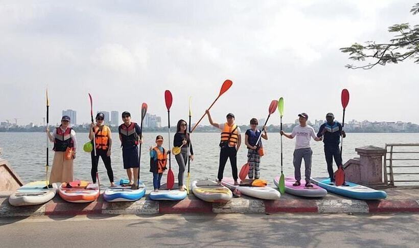 هتل Crescendo Studio & Cafe