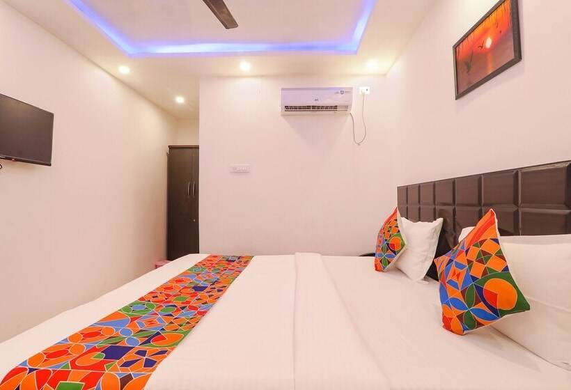 בית מלון כפרי Fabexpress Elite Inn