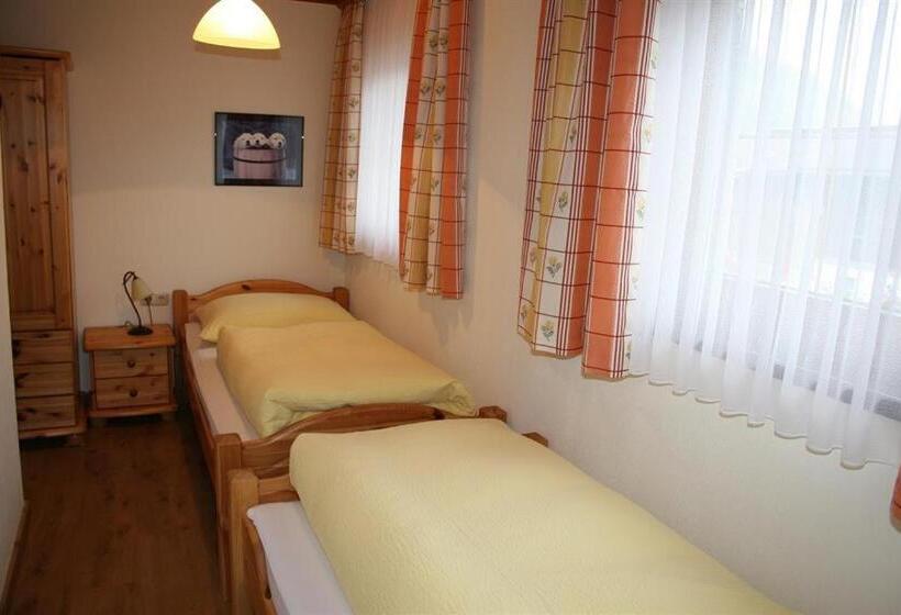 Отель Ferienwohnungen Foidlhof