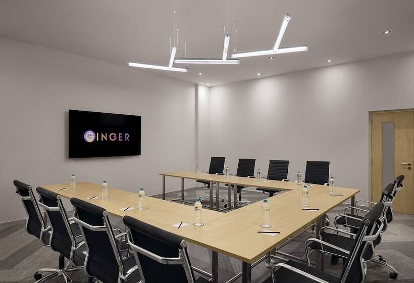 ホテル Ginger Noida Sector 133