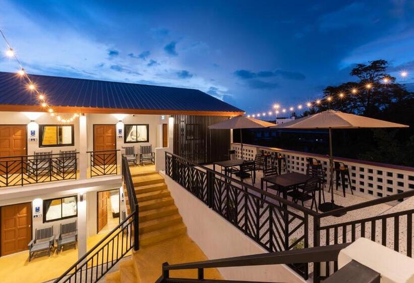 Отель The Chu’s Boutique