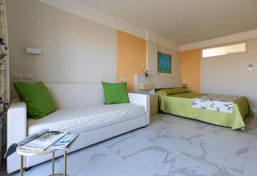 فندق Villa Garulli