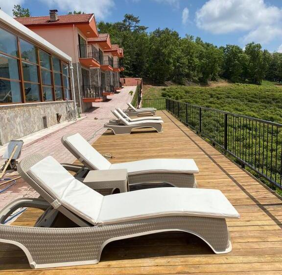 La Vie En Rose Hotel By Sogutdagi Isparta