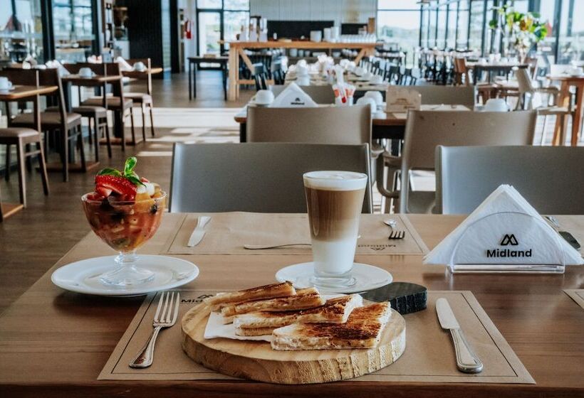 Midland Hotel & Resort All Inclusive