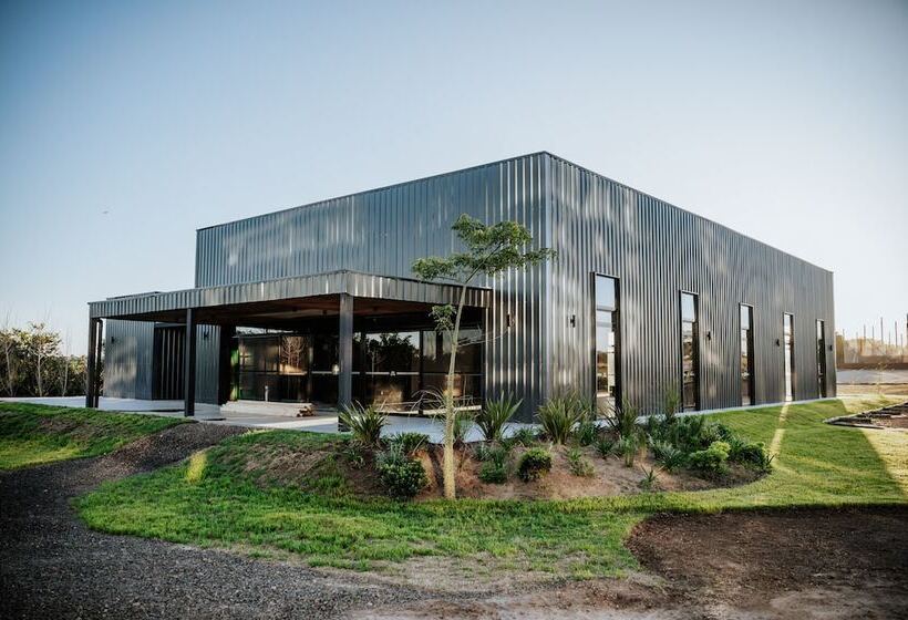 Midland Hotel & Resort All Inclusive