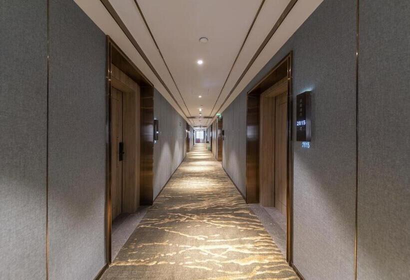 Morning Hotel, Fengcheng High  Speed Railway Station