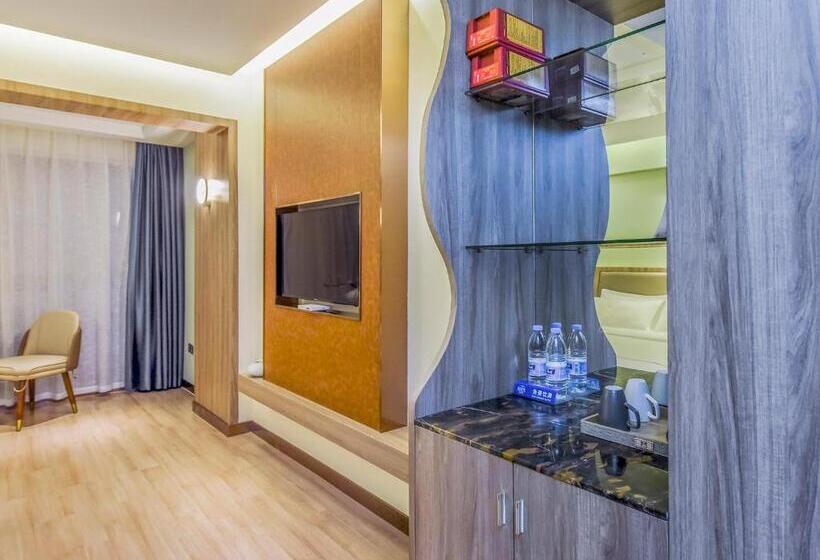 Oasis Hotel, Changsha Auto West Station Business School