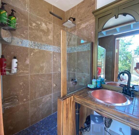 پانسیون Sedona Camp Tiny House