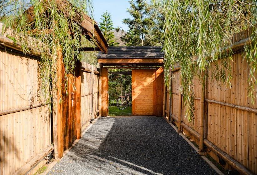 Курорт Thara Dara Khaoyai