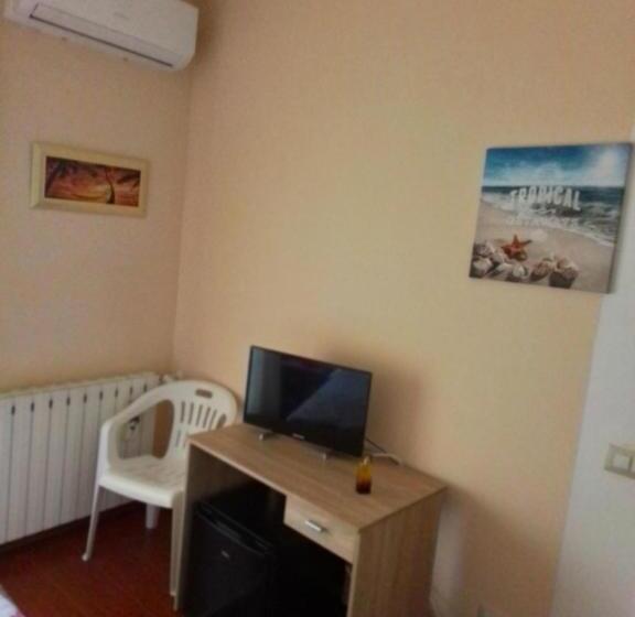 Sul Lungo Lago Da Tatiana B&b