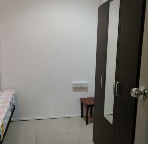 هاستل Suite Rimba