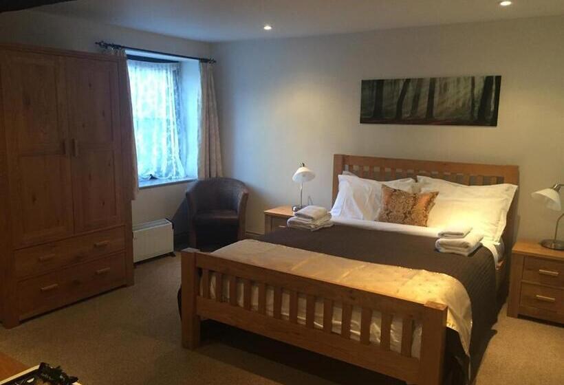 Общежитие The Selsey Arms