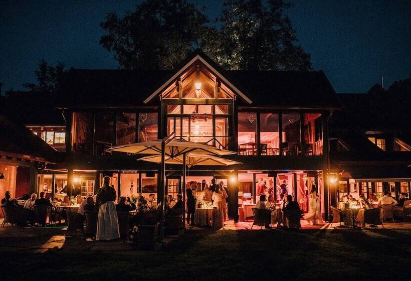 Engø Gård Hotel & Restaurant