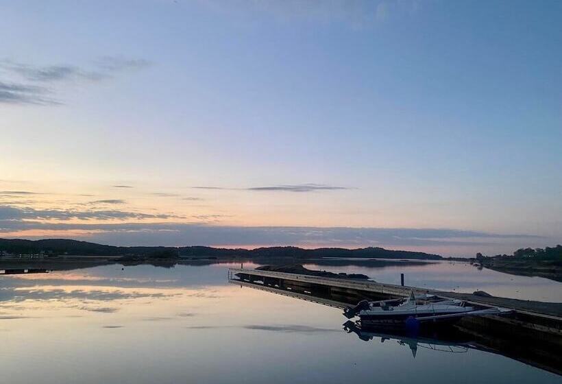 Engø Gård Hotel & Restaurant