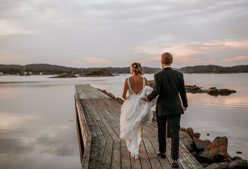 Engø Gård Hotel & Restaurant