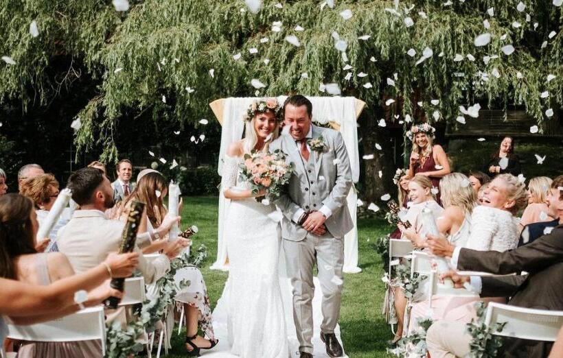 Engø Gård Hotel & Restaurant