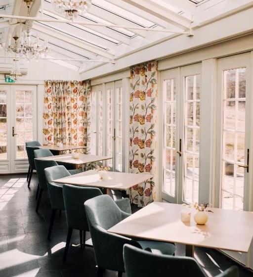 Engø Gård Hotel & Restaurant