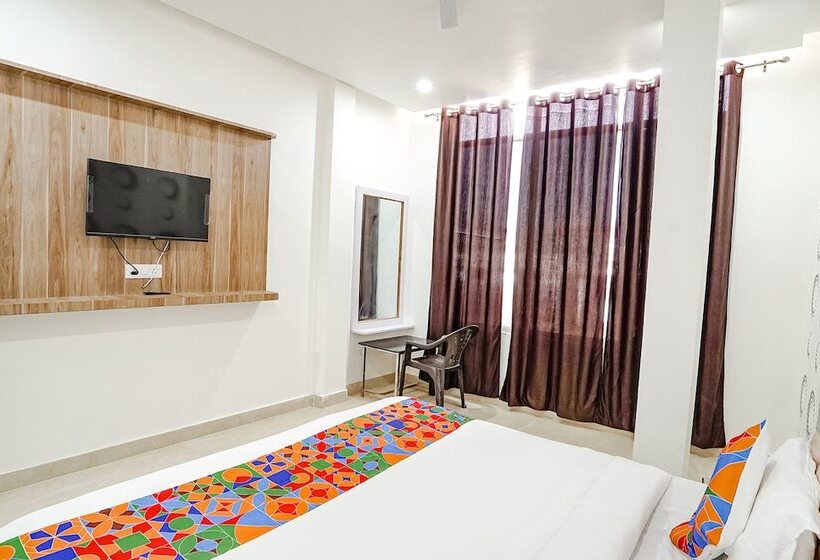 Fabhotel Siddhi