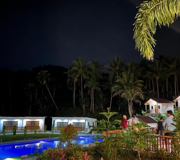 هتل Cocoland Farm Resort