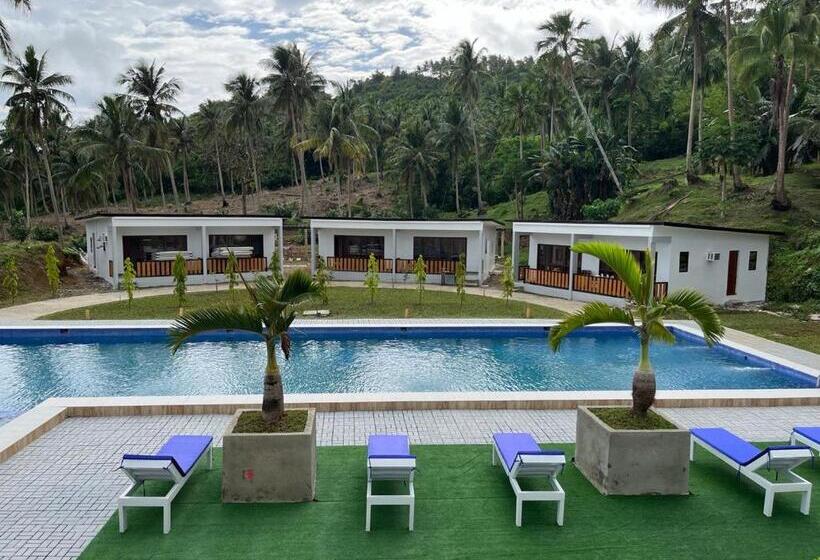 هتل Cocoland Farm Resort