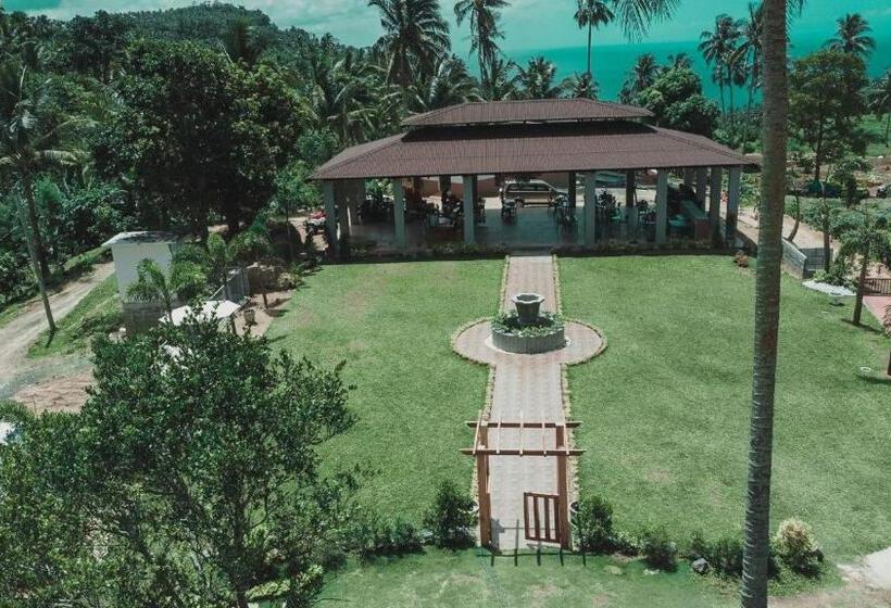 هتل Cocoland Farm Resort