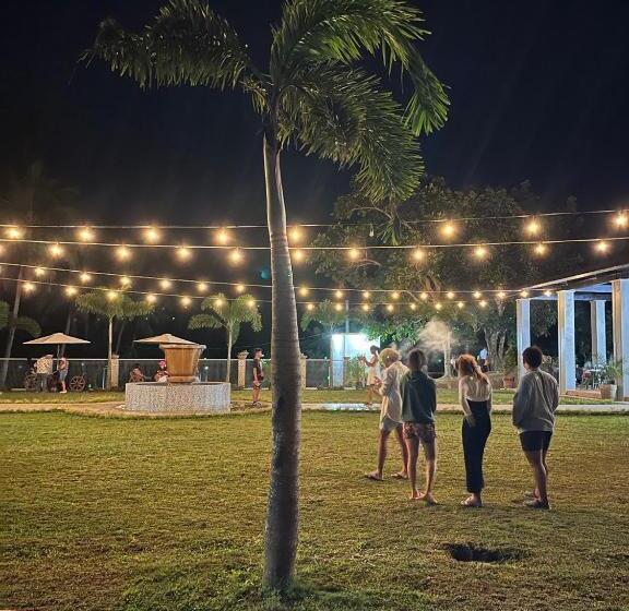 هتل Cocoland Farm Resort