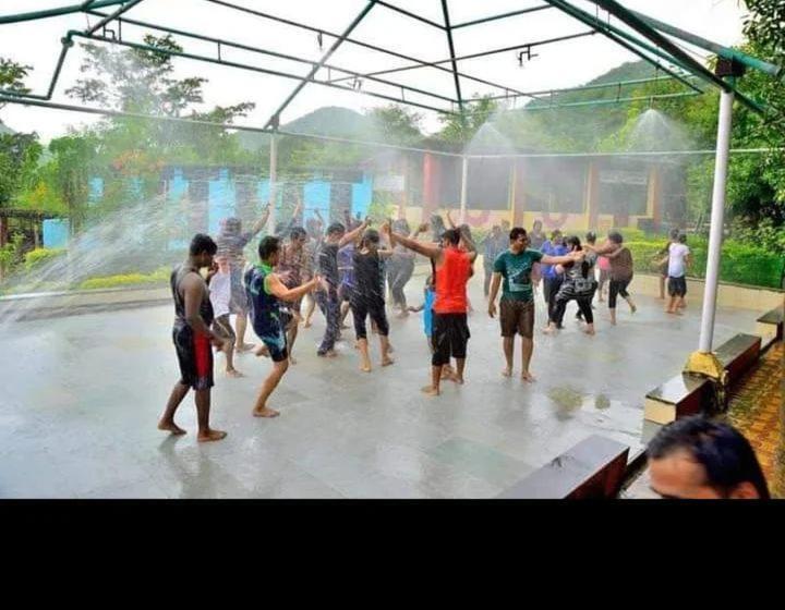 בית מלון כפרי Green Valley Resort