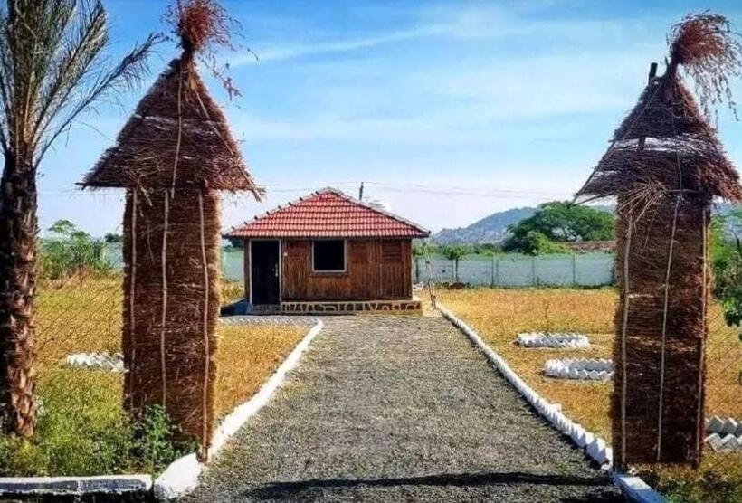 בית מלון כפרי Green Valley Resort