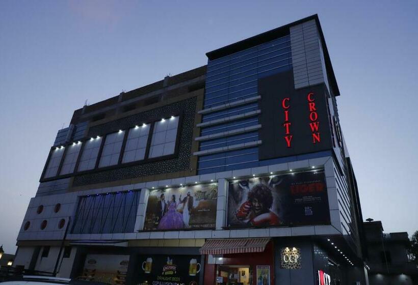 ホテル Erica City Crown Plaza