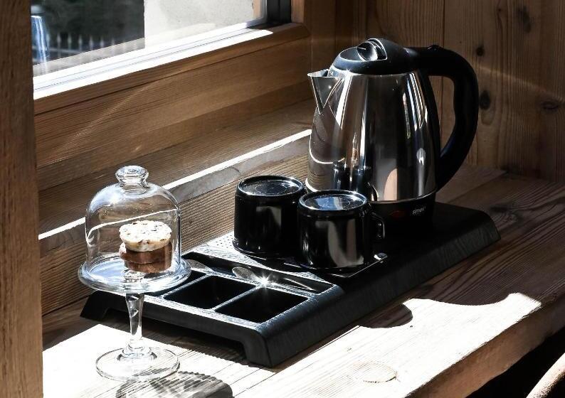 בית מלון כפרי Grey Castle Garnì&suite