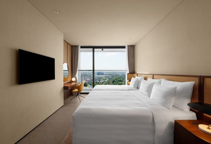 هتل L7 West Lake Hanoi By Lotte