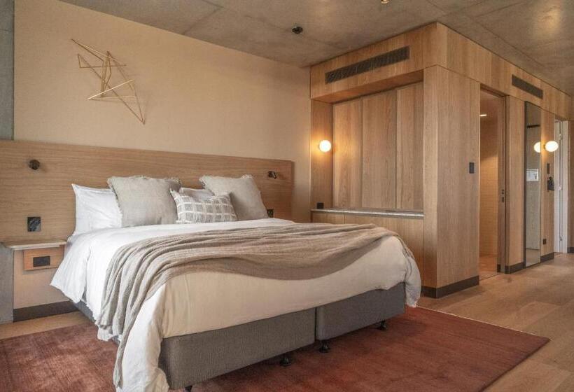 Отель Marvell Byron Bay