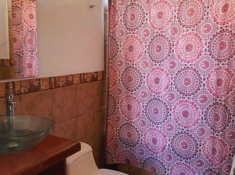 فندق Oasis De Vichayito