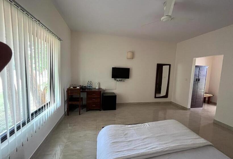 בית מלון כפרי Olive Farm @ Embassy International Riding School