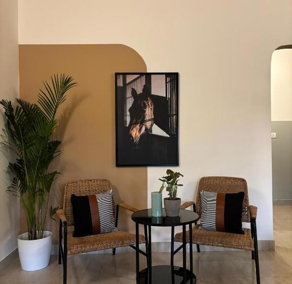 فندق Olive Farm @ Embassy International Riding School