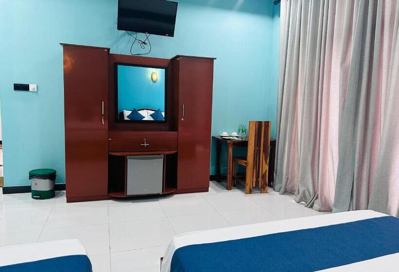 Sp Tourist Hotel Jaffna