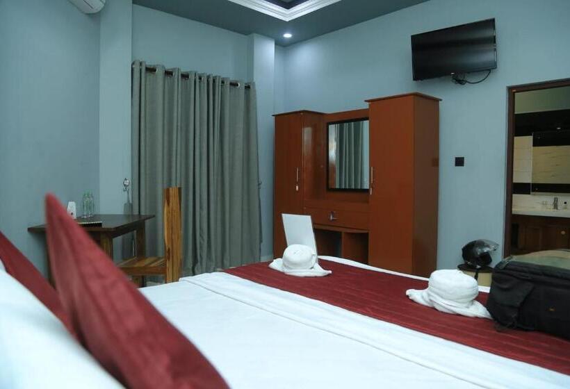Sp Tourist Hotel Jaffna