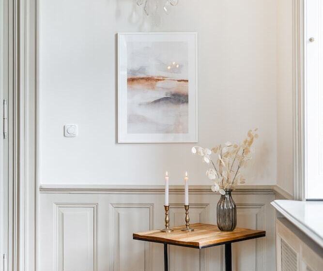 ホテル Zámek Dobřenice