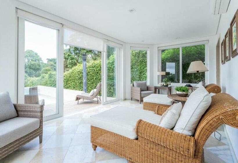 Natu Hotel Boutique & Spa